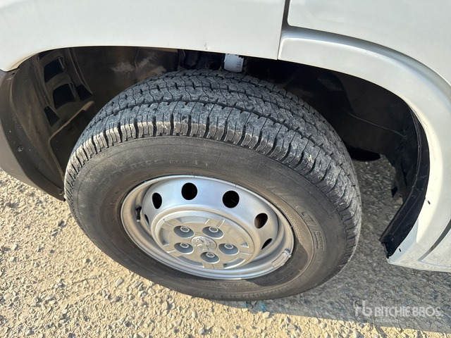 2020 Peugeot Boxer 333 L3H2 2.2 BLUEHDU 140CV S&S Van Truck - Malá dodávka: obrázok 5 2020 Peugeot Boxer 333 L3H2 2.2 BLUEHDU 140CV S&S Van Truck - Malá dodávka: obrázok 5