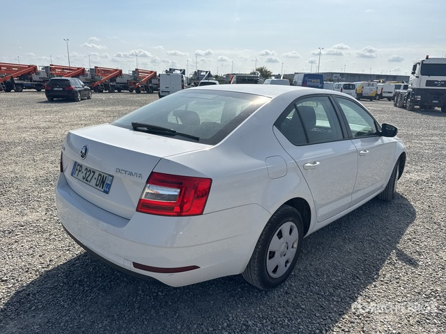 2020 Skoda Octavia Autovettura - Automobil: obrázok 3 2020 Skoda Octavia Autovettura - Automobil: obrázok 3