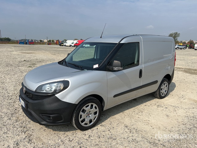 2021 Fiat Doblo CARGO CH1 LOUNGE 1.6 MJET 120CV ... Van Truck - Malá dodávka: obrázok 1 2021 Fiat Doblo CARGO CH1 LOUNGE 1.6 MJET 120CV ... Van Truck - Malá dodávka: obrázok 1