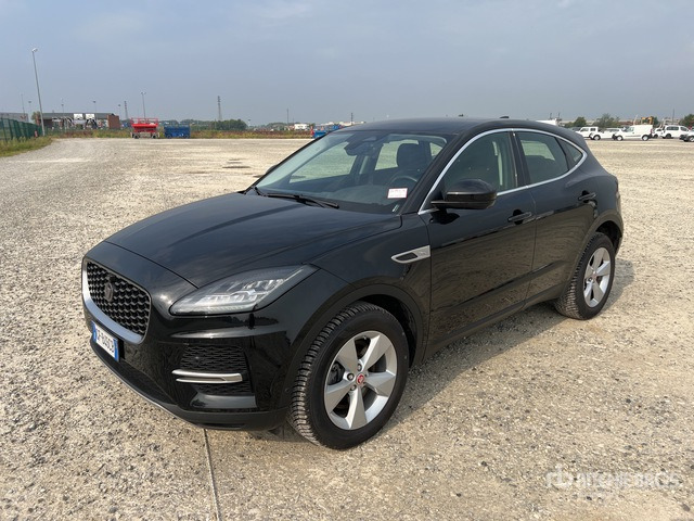 2021 Jaguar E Pace 2.0D D163 S AUTO 4WD SUV - SUV: obrázok 1 2021 Jaguar E Pace 2.0D D163 S AUTO 4WD SUV - SUV: obrázok 1