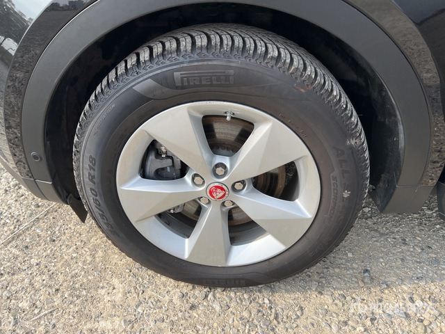 2021 Jaguar E Pace 2.0D D163 S AUTO 4WD SUV - SUV: obrázok 5 2021 Jaguar E Pace 2.0D D163 S AUTO 4WD SUV - SUV: obrázok 5