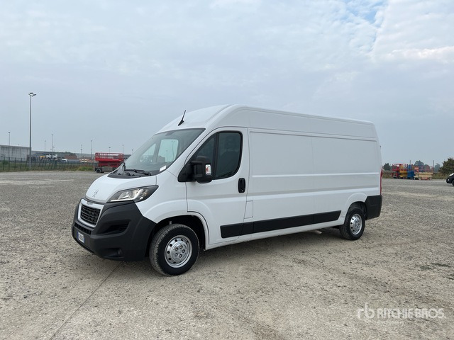 2021 Peugeot Boxer 333 L3H2 2.2 BLUEHDI 140CV S&S Van Truck - Furgon: obrázok 3 2021 Peugeot Boxer 333 L3H2 2.2 BLUEHDI 140CV S&S Van Truck - Furgon: obrázok 3