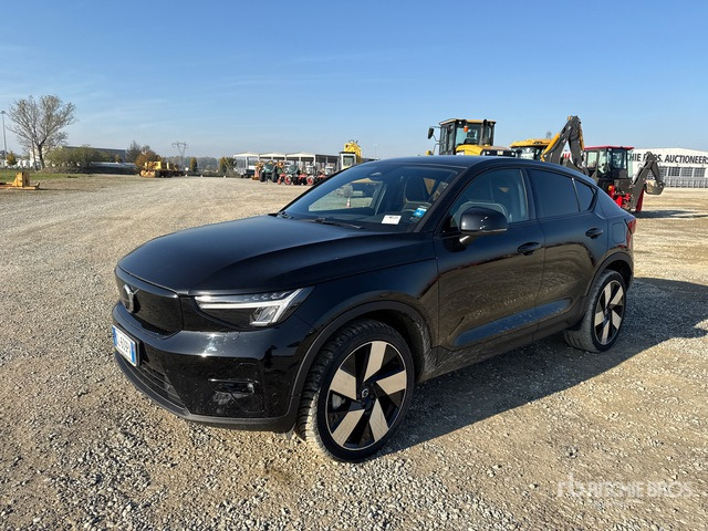 2021 Volvo C40 SUV - SUV: obrázok 2 2021 Volvo C40 SUV - SUV: obrázok 2