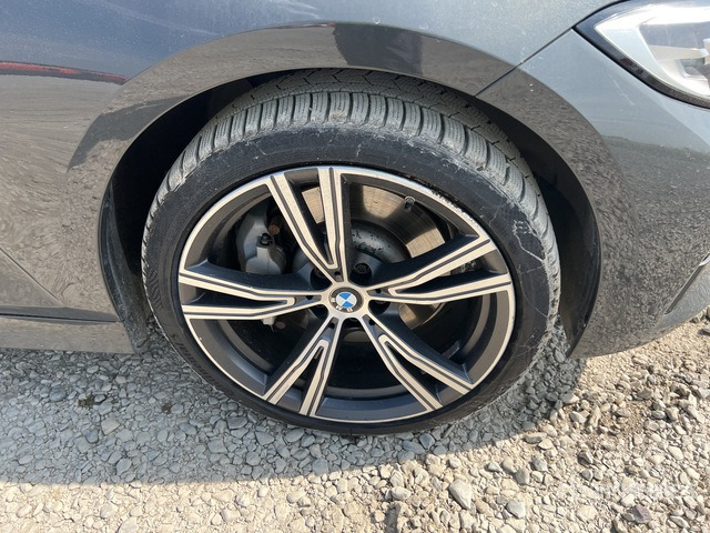 2022 BMW 330D SW XDrive Luxury Touring Auto Station Wagon - Mulčovač: obrázok 4 2022 BMW 330D SW XDrive Luxury Touring Auto Station Wagon - Mulčovač: obrázok 4