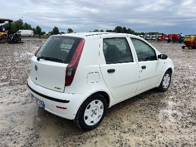 FIAT PUNTO - Automobil: obrázok 3 FIAT PUNTO - Automobil: obrázok 3