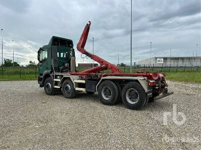 IVECO TRAKKER 480 8x4 - Hákový nosič kontajnerov: obrázok 2 IVECO TRAKKER 480 8x4 - Hákový nosič kontajnerov: obrázok 2
