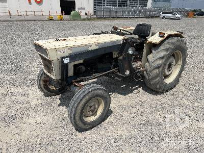 LAMBORGHINI R470 - Traktor: obrázok 1 LAMBORGHINI R470 - Traktor: obrázok 1