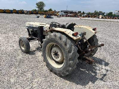 LAMBORGHINI R470 - Traktor: obrázok 2 LAMBORGHINI R470 - Traktor: obrázok 2
