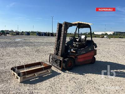 LINDE E30 3000 kg (Inoperable) - Elektrický vysokozdvižný vozík: obrázok 1 LINDE E30 3000 kg (Inoperable) - Elektrický vysokozdvižný vozík: obrázok 1