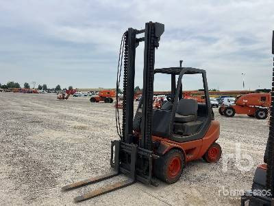 LINDE H30 3000 kg (Inoperable) - Vysokozdvižný vozík: obrázok 2 LINDE H30 3000 kg (Inoperable) - Vysokozdvižný vozík: obrázok 2