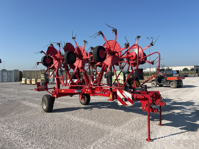 Lely Lotus 1020 Hay Tedder - Obracač sena: obrázok 2 Lely Lotus 1020 Hay Tedder - Obracač sena: obrázok 2