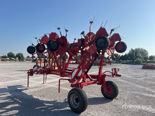 Lely Lotus 1020 Hay Tedder - Obracač sena: obrázok 3 Lely Lotus 1020 Hay Tedder - Obracač sena: obrázok 3