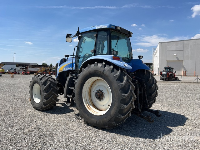 New Holland TG285 4WD Tractor - Traktor: obrázok 4 New Holland TG285 4WD Tractor - Traktor: obrázok 4