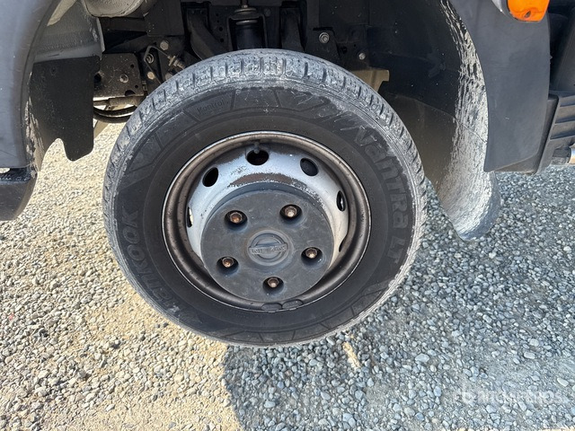 Nissan Cabstar Piattaforma autocarrata - Automobilová plošina: obrázok 5 Nissan Cabstar Piattaforma autocarrata - Automobilová plošina: obrázok 5