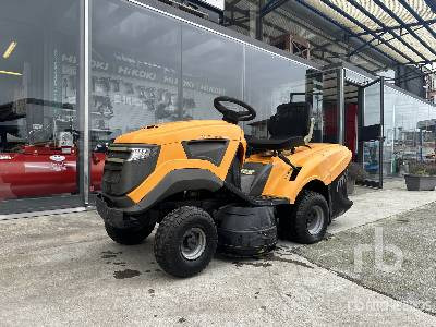 STIGA ESTATE5092H Tractor - Záhradná kosačka: obrázok 1 STIGA ESTATE5092H Tractor - Záhradná kosačka: obrázok 1