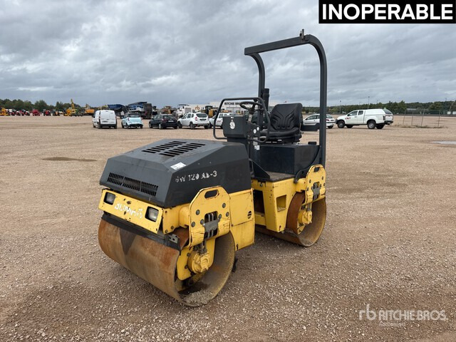 2004 Bomag BW120 AD-3 Compacteur Vibrant Tandem (Inop ... Double Drum Roller - Cestný valec: obrázok 2 2004 Bomag BW120 AD-3 Compacteur Vibrant Tandem (Inop ... Double Drum Roller - Cestný valec: obrázok 2