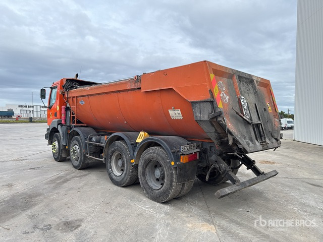 2004 Renault Kerax 8x4 Camion Benne Tri/A Dump Truck - Sklápač: obrázok 4 2004 Renault Kerax 8x4 Camion Benne Tri/A Dump Truck - Sklápač: obrázok 4