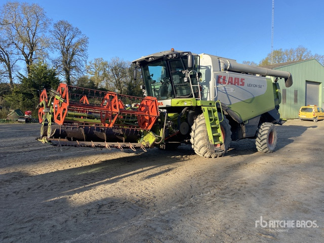 2005 Claas Lexion 520 4x4 Moissonneuse Batteuse Combine Harvester - Mulčovač: obrázok 2 2005 Claas Lexion 520 4x4 Moissonneuse Batteuse Combine Harvester - Mulčovač: obrázok 2