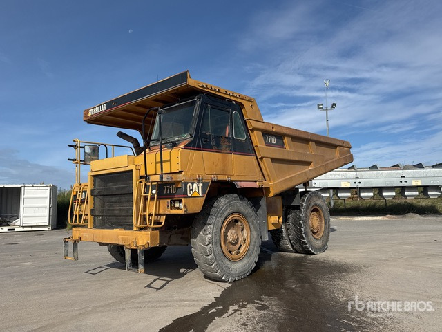 2006 Cat 771D Tombereau Rigide Haul Truck - Pevný damper: obrázok 1 2006 Cat 771D Tombereau Rigide Haul Truck - Pevný damper: obrázok 1