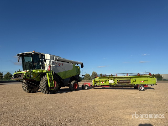 2006 Claas Lexion 570 Moissonneuse Batteuse Combine Harvester - Obilný kombajn: obrázok 1 2006 Claas Lexion 570 Moissonneuse Batteuse Combine Harvester - Obilný kombajn: obrázok 1