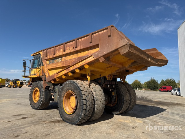 2006 Komatsu HD605-7 Tombereau Rigide Haul Truck - Pevný damper: obrázok 3 2006 Komatsu HD605-7 Tombereau Rigide Haul Truck - Pevný damper: obrázok 3