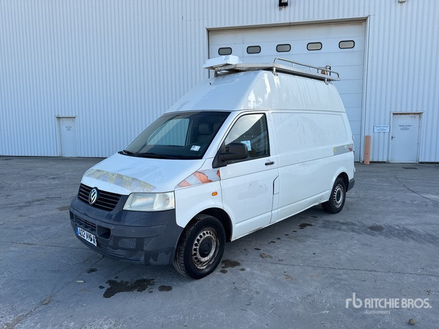 2006 Volkswagen Transporter TDI 4 Motion Vehicule Utilitaire Cargo Van - Furgon: obrázok 1 2006 Volkswagen Transporter TDI 4 Motion Vehicule Utilitaire Cargo Van - Furgon: obrázok 1