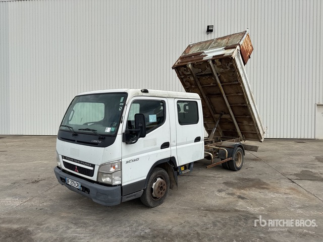 2007 Mitsubishi Canter 3C13D 4x2 Camion Benne (Inoperable) Dump Truck: Light Duty - Sklápač: obrázok 3 2007 Mitsubishi Canter 3C13D 4x2 Camion Benne (Inoperable) Dump Truck: Light Duty - Sklápač: obrázok 3