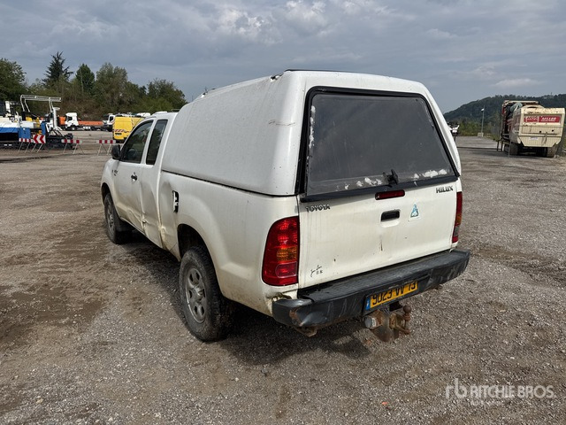 2007 Toyota Hilux 4x4 Crew Cab (Inoperable) Pickup - Pick-up: obrázok 4 2007 Toyota Hilux 4x4 Crew Cab (Inoperable) Pickup - Pick-up: obrázok 4