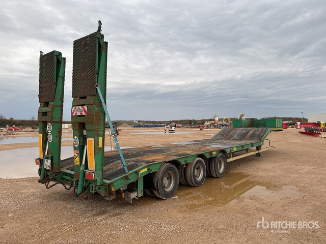 2008 Actm S46315 Tri/A Semi-Remorque Porte-Engin ... Lowboy Trailer - Príves podvalník: obrázok 3 2008 Actm S46315 Tri/A Semi-Remorque Porte-Engin ... Lowboy Trailer - Príves podvalník: obrázok 3