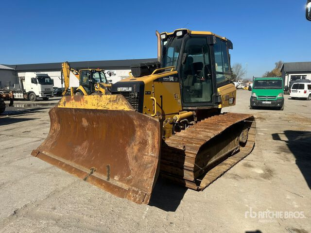 2008 Cat D4K LGP Pelleteuse ? chenilles - Buldozér: obrázok 1 2008 Cat D4K LGP Pelleteuse ? chenilles - Buldozér: obrázok 1