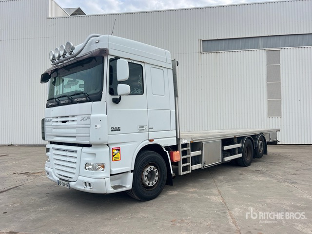 2009 DAF XF105.510 Camion Plateau Flatbed Truck - Valníkový/ Plošinový nákladný automobil: obrázok 1 2009 DAF XF105.510 Camion Plateau Flatbed Truck - Valníkový/ Plošinový nákladný automobil: obrázok 1