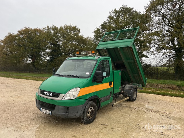 2011 Iveco Daily Camion Benne Dump Truck: Light Duty - Sklápač: obrázok 2 2011 Iveco Daily Camion Benne Dump Truck: Light Duty - Sklápač: obrázok 2