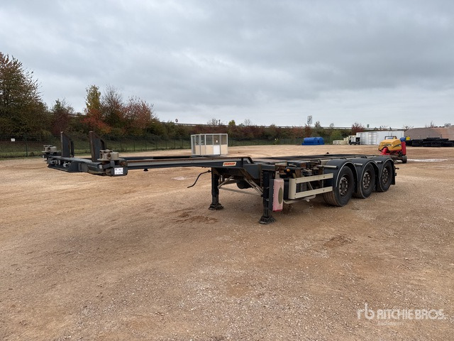 2012 Fruehauf Tri/A Semi-Remorque Porte-Conte ... Container Trailer - Príves preprava kontajnerov/ Výmenná nadstavba: obrázok 1 2012 Fruehauf Tri/A Semi-Remorque Porte-Conte ... Container Trailer - Príves preprava kontajnerov/ Výmenná nadstavba: obrázok 1