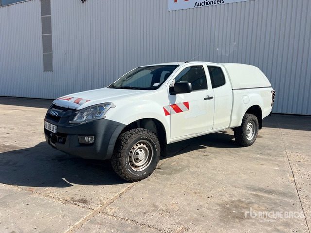 2013 Isuzu D-Max 4x4 Crew Cab Pickup - Pick-up: obrázok 2 2013 Isuzu D-Max 4x4 Crew Cab Pickup - Pick-up: obrázok 2