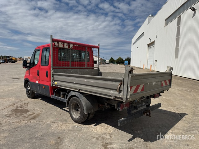 2016 Iveco 35-130 Camion Benne (Inoperable) Dump Truck: Light Duty - Dodávka sklápač, Dodávkа s dvojitou kabínou: obrázok 4 2016 Iveco 35-130 Camion Benne (Inoperable) Dump Truck: Light Duty - Dodávka sklápač, Dodávkа s dvojitou kabínou: obrázok 4