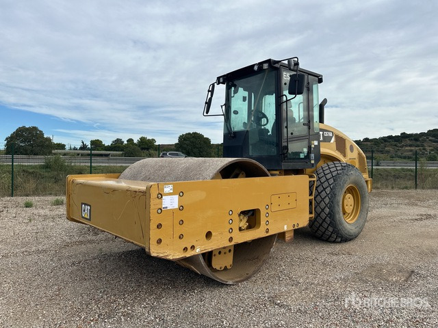 2017 Cat CS76B Compacteur Mono Cylindre Smooth Drum Compactor - Kompaktor: obrázok 1 2017 Cat CS76B Compacteur Mono Cylindre Smooth Drum Compactor - Kompaktor: obrázok 1