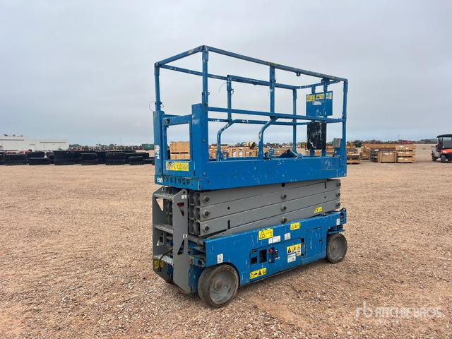 2019 Genie GS2632 Electric Nacelle Ciseau Electri ... Scissor Lift - Samohybná plošiny: obrázok 3 2019 Genie GS2632 Electric Nacelle Ciseau Electri ... Scissor Lift - Samohybná plošiny: obrázok 3