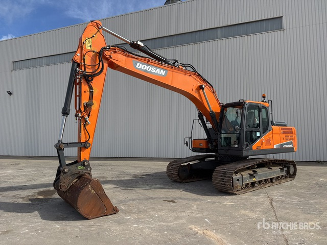 2021 Doosan DX225LC-5 Pelle Sur Chenilles Tracked Excavator - Pásové rýpadlo: obrázok 1 2021 Doosan DX225LC-5 Pelle Sur Chenilles Tracked Excavator - Pásové rýpadlo: obrázok 1