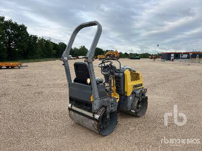 DYNAPAC CC1000 Compacteur Vibrant Tandem - Cestný valec: obrázok 3 DYNAPAC CC1000 Compacteur Vibrant Tandem - Cestný valec: obrázok 3