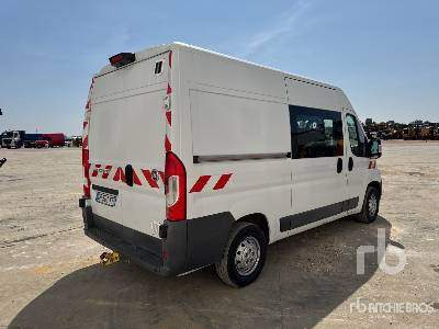 FIAT DUCATO Vehicule Utilitaire - Furgon: obrázok 3 FIAT DUCATO Vehicule Utilitaire - Furgon: obrázok 3