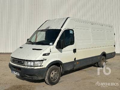 IVECO DAILY 35C12 Vehicule Utilitaire - Furgon: obrázok 1 IVECO DAILY 35C12 Vehicule Utilitaire - Furgon: obrázok 1