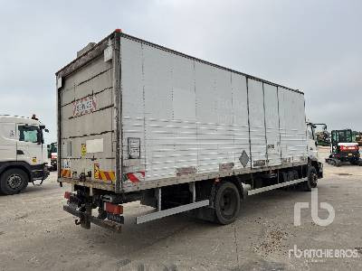 MAN LE220B 4x2 Camion Fourgon - Skříňový nákladní auto: obrázok 3 MAN LE220B 4x2 Camion Fourgon - Skříňový nákladní auto: obrázok 3