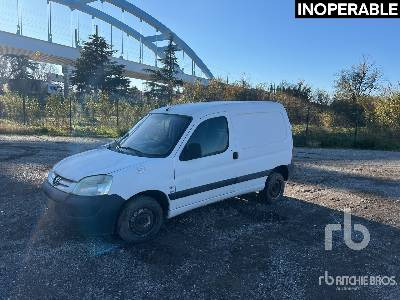 PEUGEOT PARTNER Vehicule Utilitaire (Inoperable) - Furgon: obrázok 1 PEUGEOT PARTNER Vehicule Utilitaire (Inoperable) - Furgon: obrázok 1