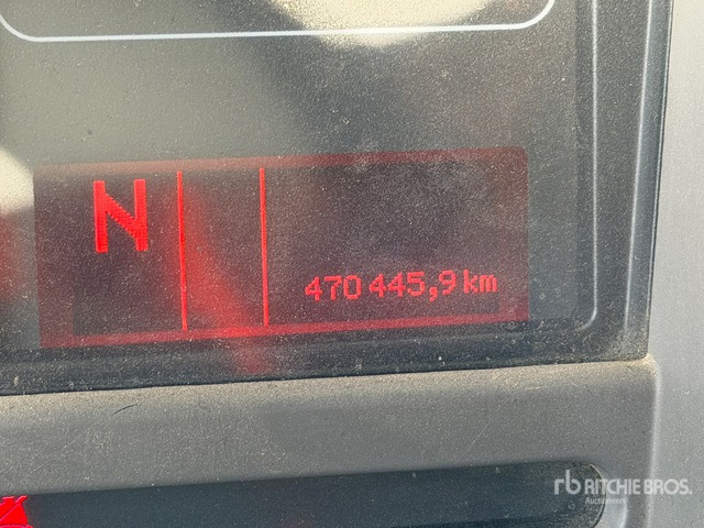 2013 Renault Premium 4x2 Tracteur Routier S/A Sleeper Truck Tractor - Ťahač: obrázok 2 2013 Renault Premium 4x2 Tracteur Routier S/A Sleeper Truck Tractor - Ťahač: obrázok 2