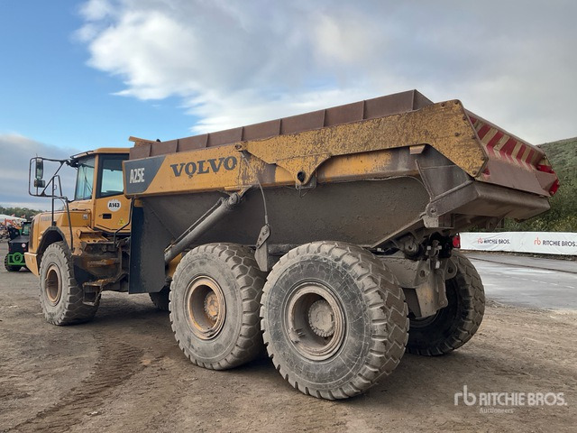 2008 Volvo A25E Articulated Dump Truck - Ťahačový kĺbový damper: obrázok 4 2008 Volvo A25E Articulated Dump Truck - Ťahačový kĺbový damper: obrázok 4