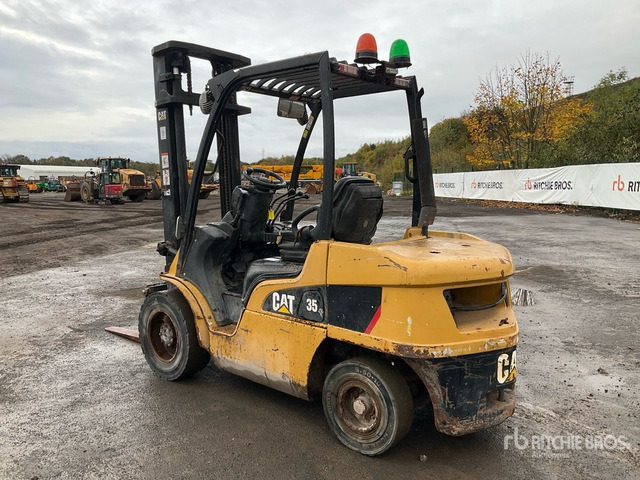 2010 Cat DP35N 3500 kg Forklift - Dieselový vysokozdvižný vozík: obrázok 3 2010 Cat DP35N 3500 kg Forklift - Dieselový vysokozdvižný vozík: obrázok 3