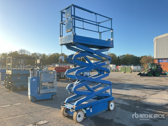2012 Skyjack SJIII3226 Electric Scissor Lift - Samohybná plošiny: obrázok 2 2012 Skyjack SJIII3226 Electric Scissor Lift - Samohybná plošiny: obrázok 2
