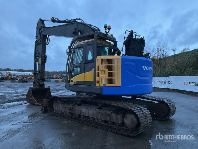 2014 Volvo ECR235DL Tracked Excavator - Pásové rýpadlo: obrázok 3 2014 Volvo ECR235DL Tracked Excavator - Pásové rýpadlo: obrázok 3