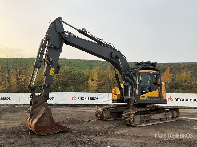 2014 Volvo ECR235DL Tracked Excavator - Pásové rýpadlo: obrázok 1 2014 Volvo ECR235DL Tracked Excavator - Pásové rýpadlo: obrázok 1