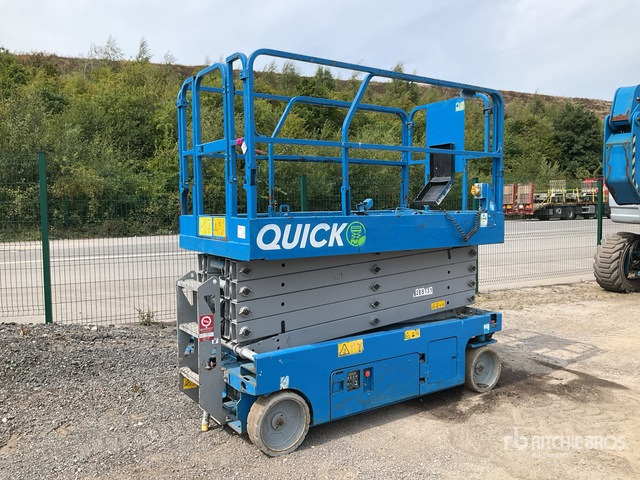 2016 Genie GS3246 Electric Scissor Lift - Samohybná plošiny: obrázok 1 2016 Genie GS3246 Electric Scissor Lift - Samohybná plošiny: obrázok 1